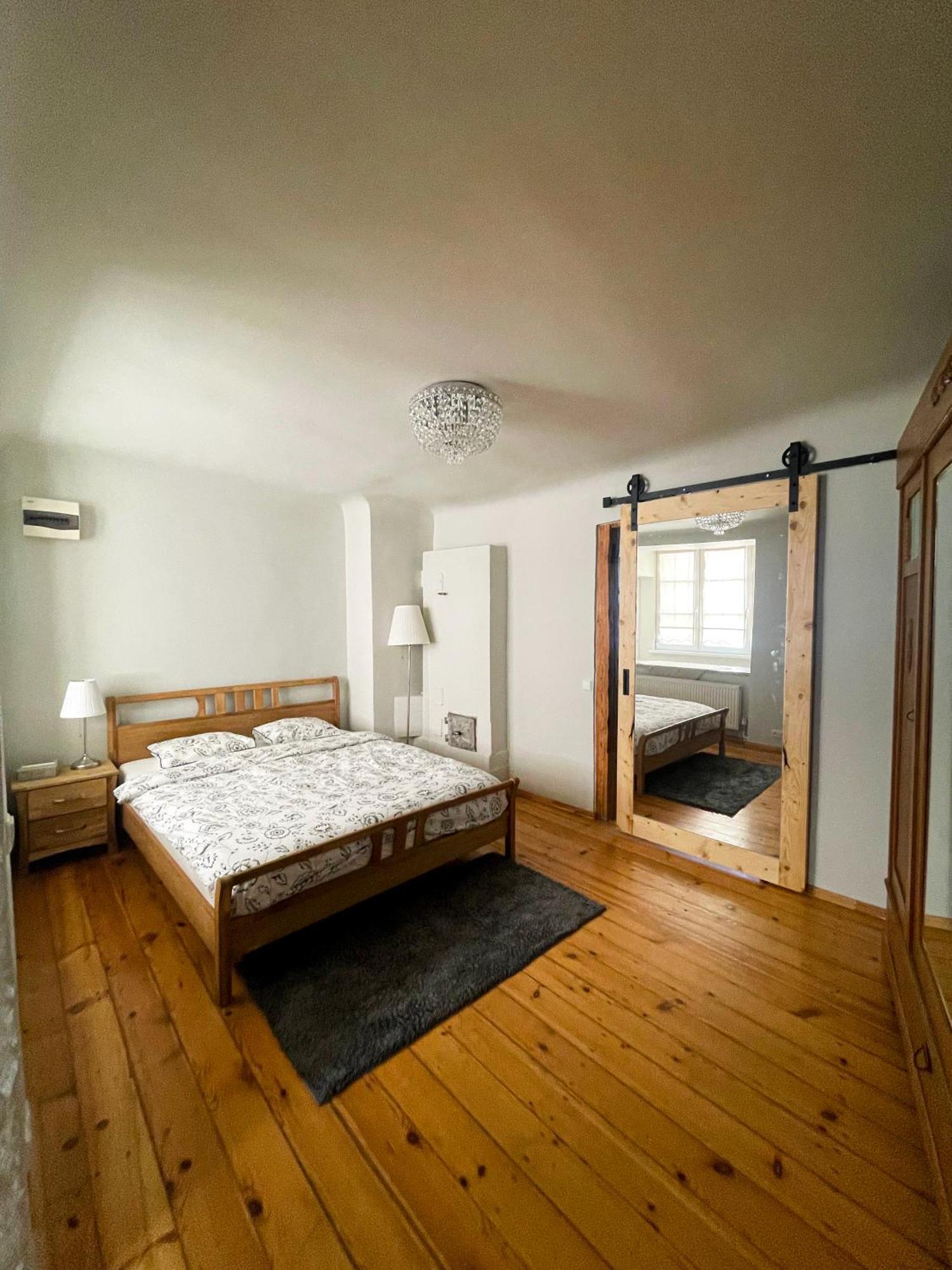 Dome Square Apartment, Old Town Huoneisto